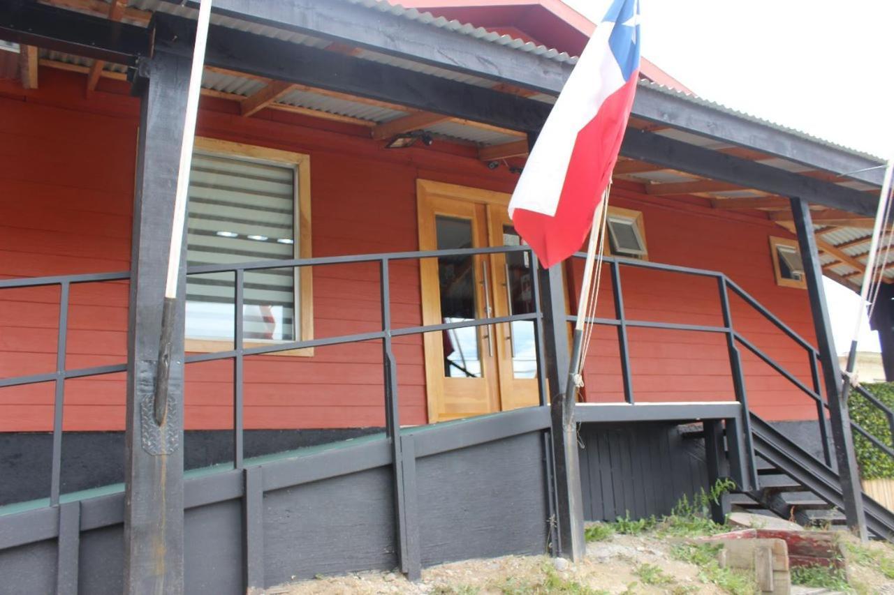 Hotel Forjadores del Cabo de Hornos Puerto Williams Exterior foto