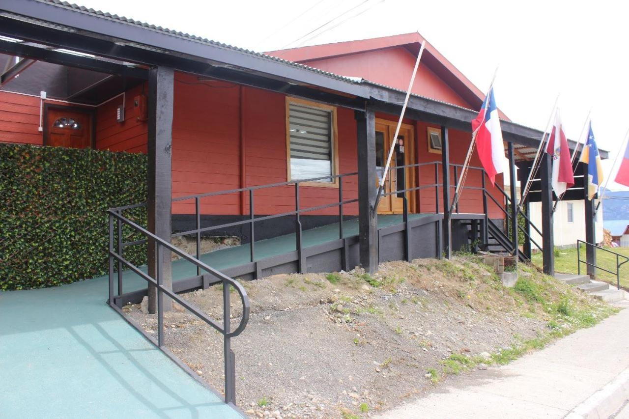 Hotel Forjadores del Cabo de Hornos Puerto Williams Exterior foto